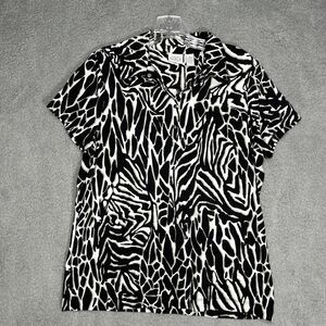 Zenergy Golf By Chicos Size 1 Women's M White Black Gold Animal Print